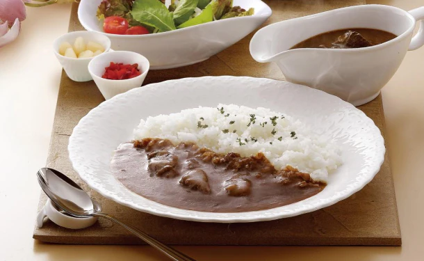 「神戸ビーフのカレー」200g×4食（SC-119）