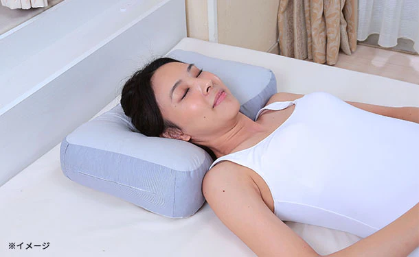 「消臭炭わた入り横向き楽寝枕」